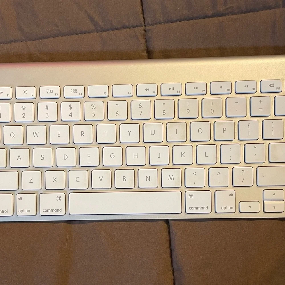 Apple Wireless Keyboard